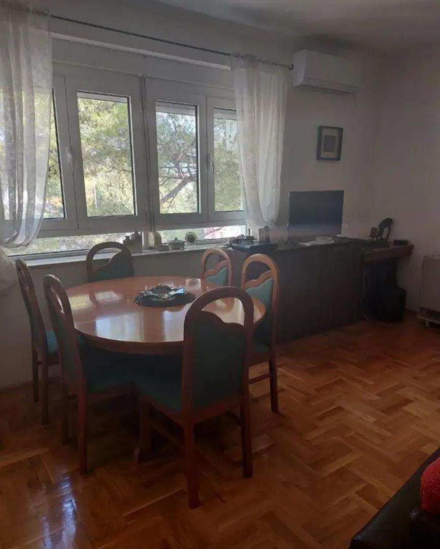 Apartment Music-Center, In The Center Of Podgorica Luaran gambar